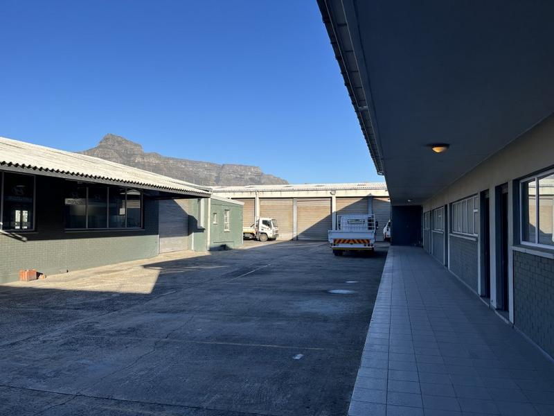 To Let commercial Property for Rent in Paarden Eiland Western Cape